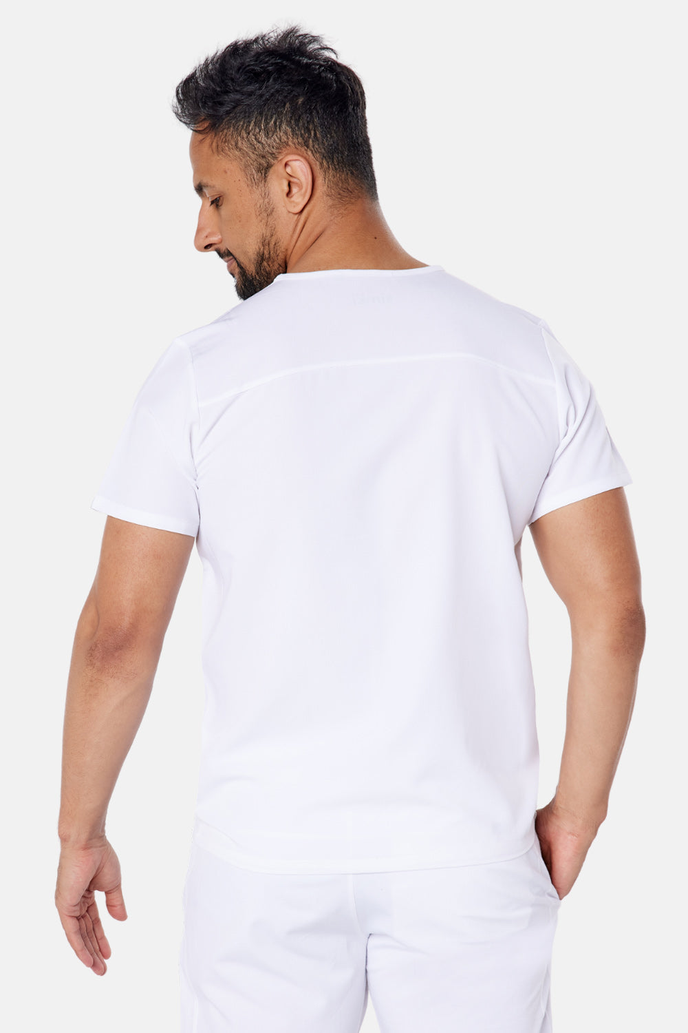 Oscar Two-Pocket White Scrub Top