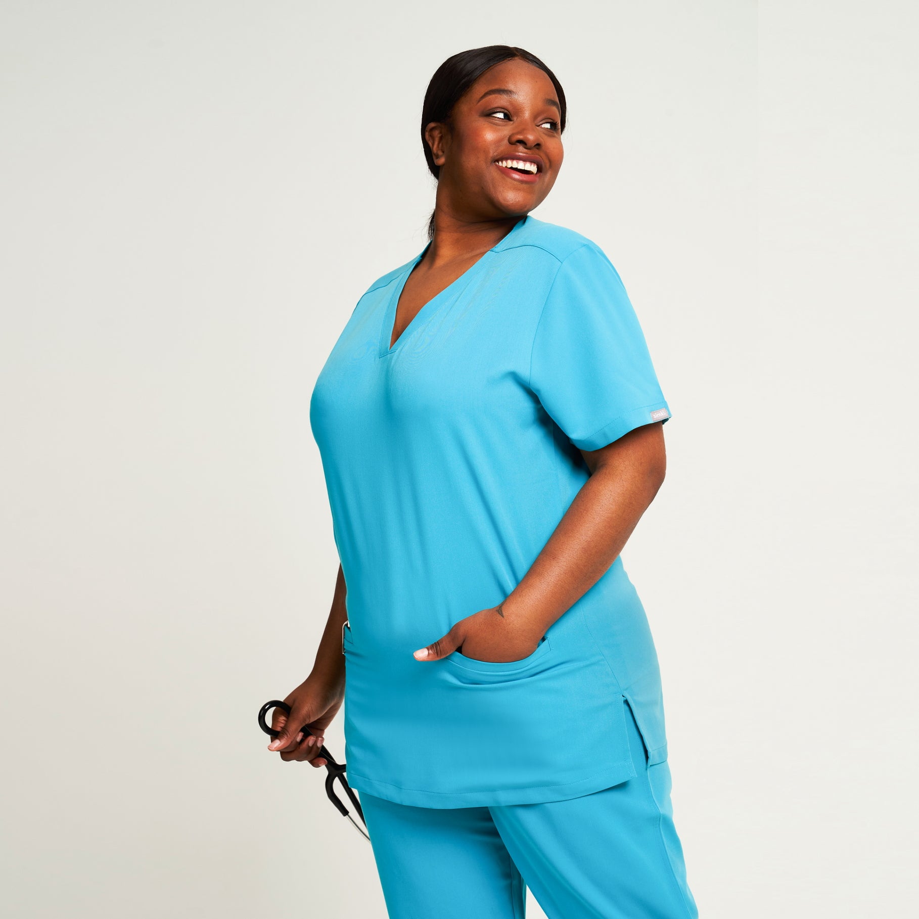 Ari Performance 2 Pocket Scrubs - Women Scrub Top